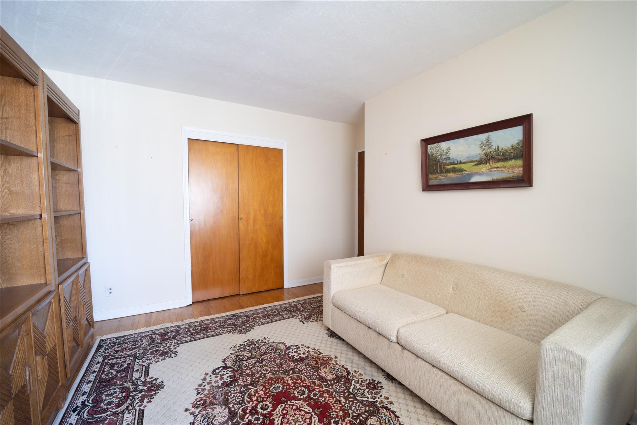 6345 72nd Street, Middle Village, New York image 23