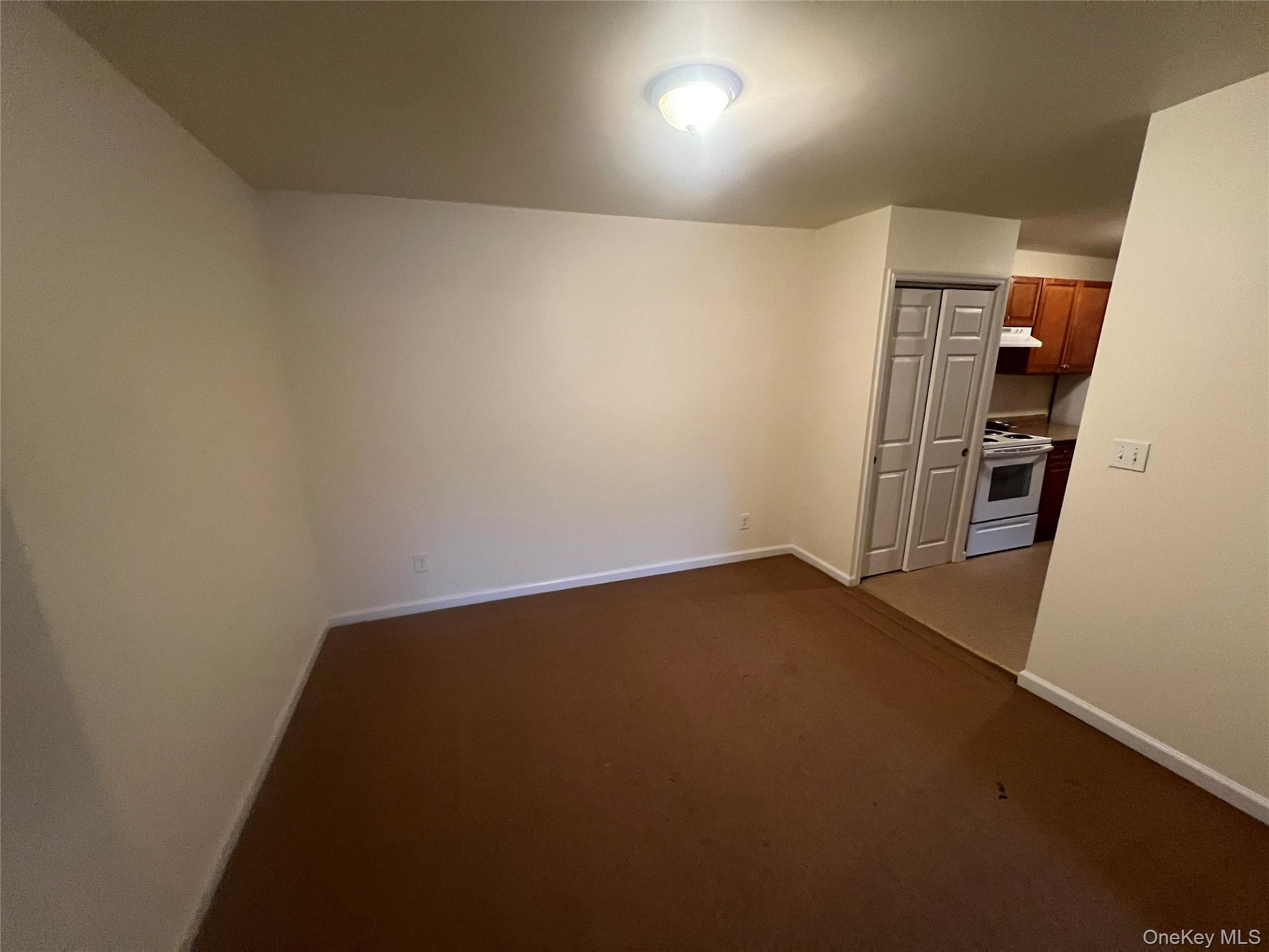 408 Carpenter Avenue 24