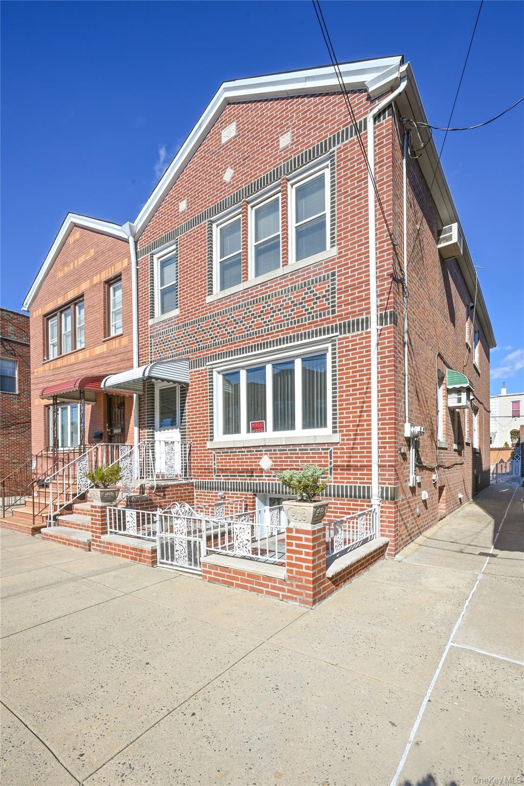 79-23 69 Avenue