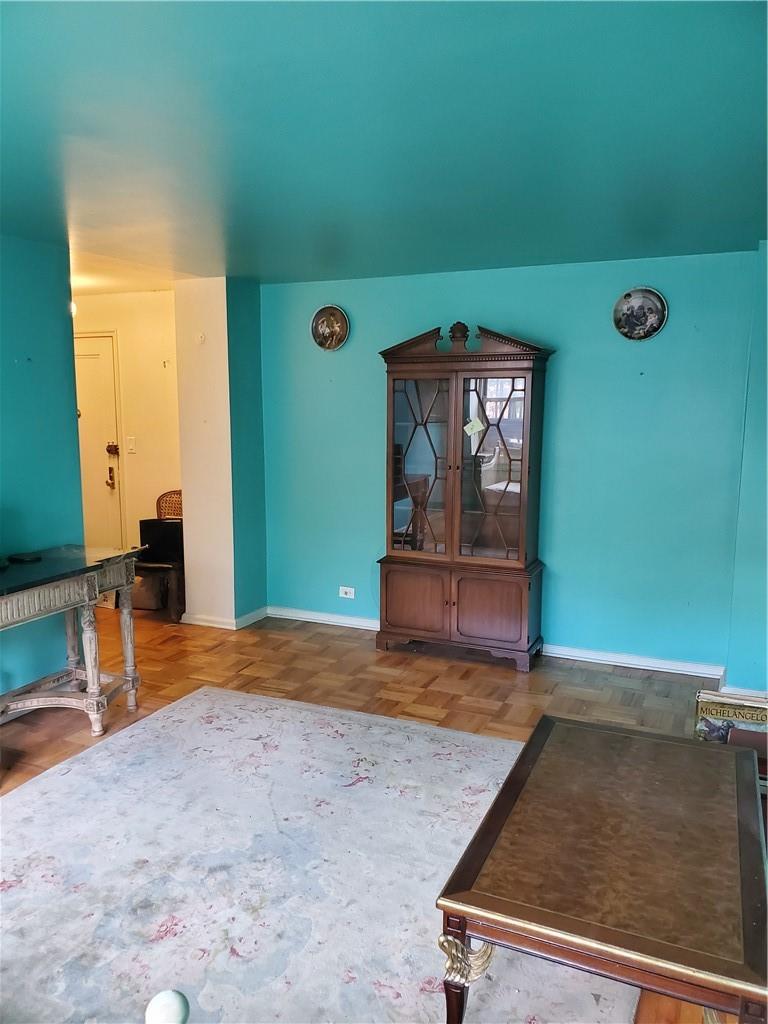 80 Knolls Crescent #1B, Bronx, New York image 12