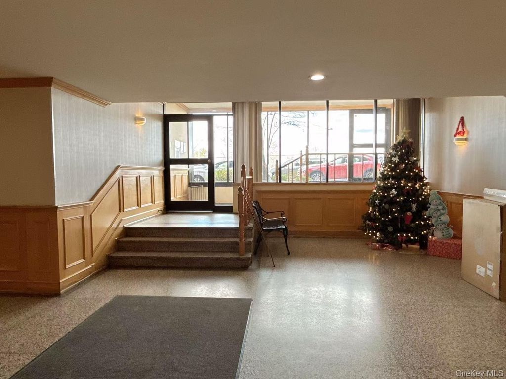 Photo of 144-60 Gravett Street #2B, Flushing, NY 11367 (MLS # 1021487)