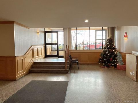 Homes For Sale - 144-60 Gravett Street #2B<br/> Flushing, NY 11367