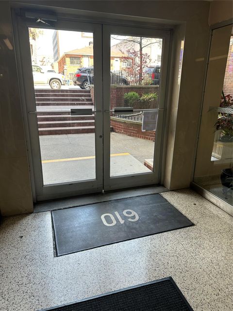 MLS: 865349
