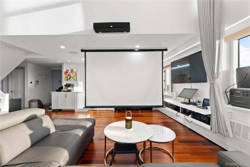 Photo of 43-18 Main Street #12A, Flushing, NY 11355 (MLS # 1034873)