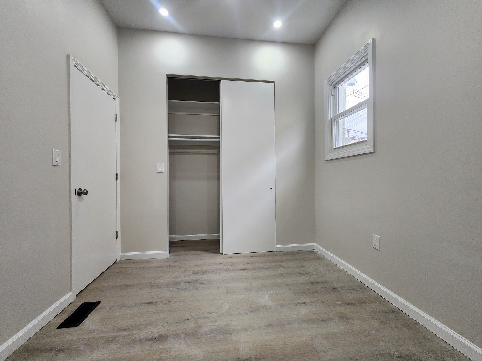 24 Wayne Street St, Staten Island, New York image 34