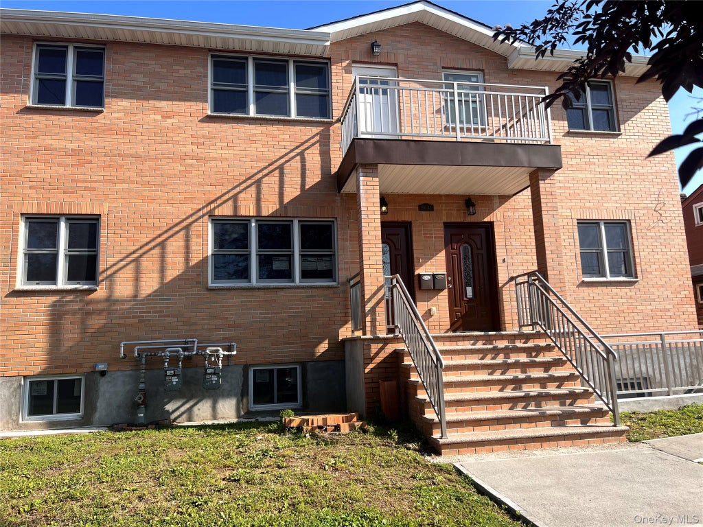 Photo of 19605 45th Avenue, Flushing, NY 11358 (MLS # 1053121)