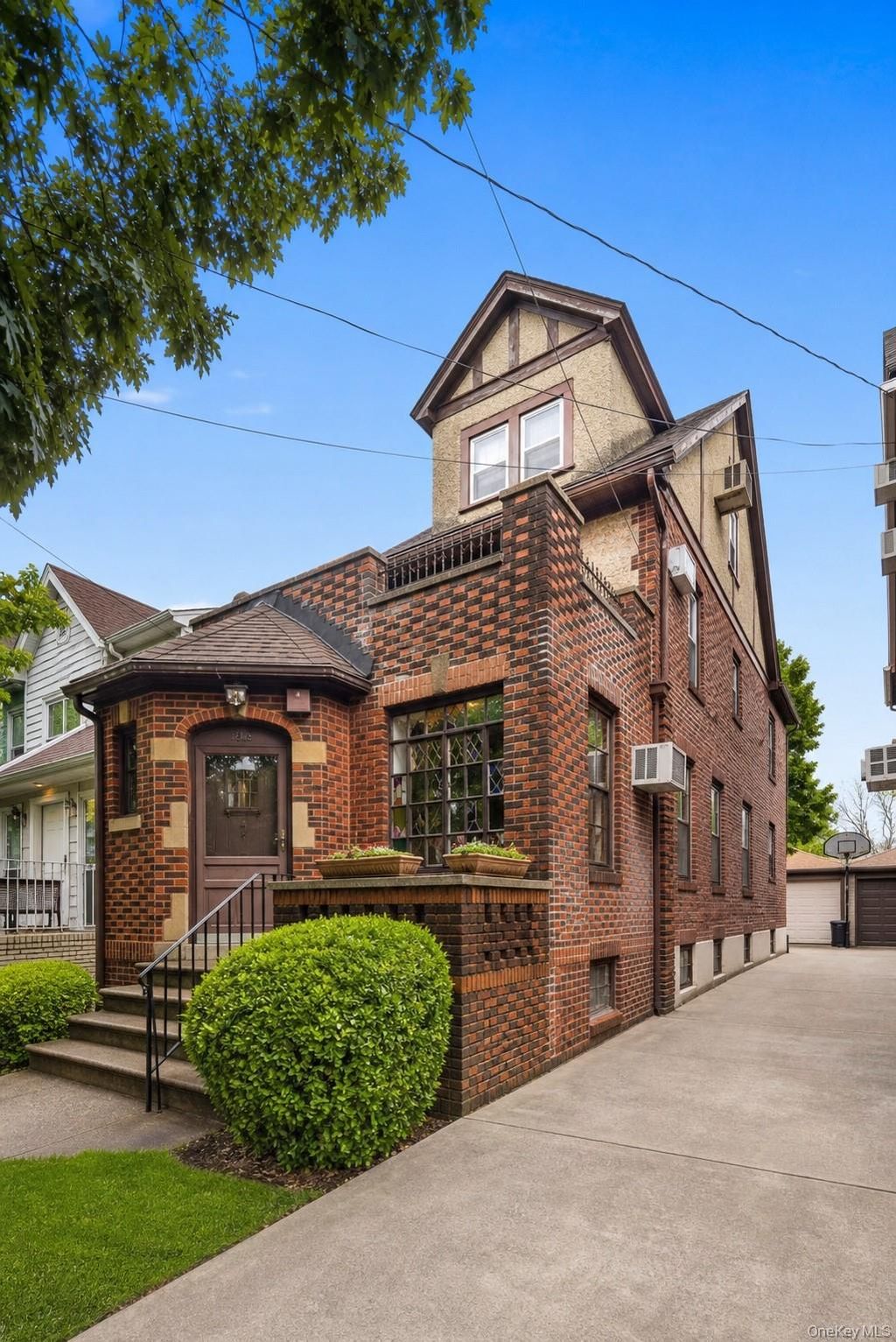 Photo of 1216 E 28th Street, Brooklyn, NY 11210 (MLS # 1013046)