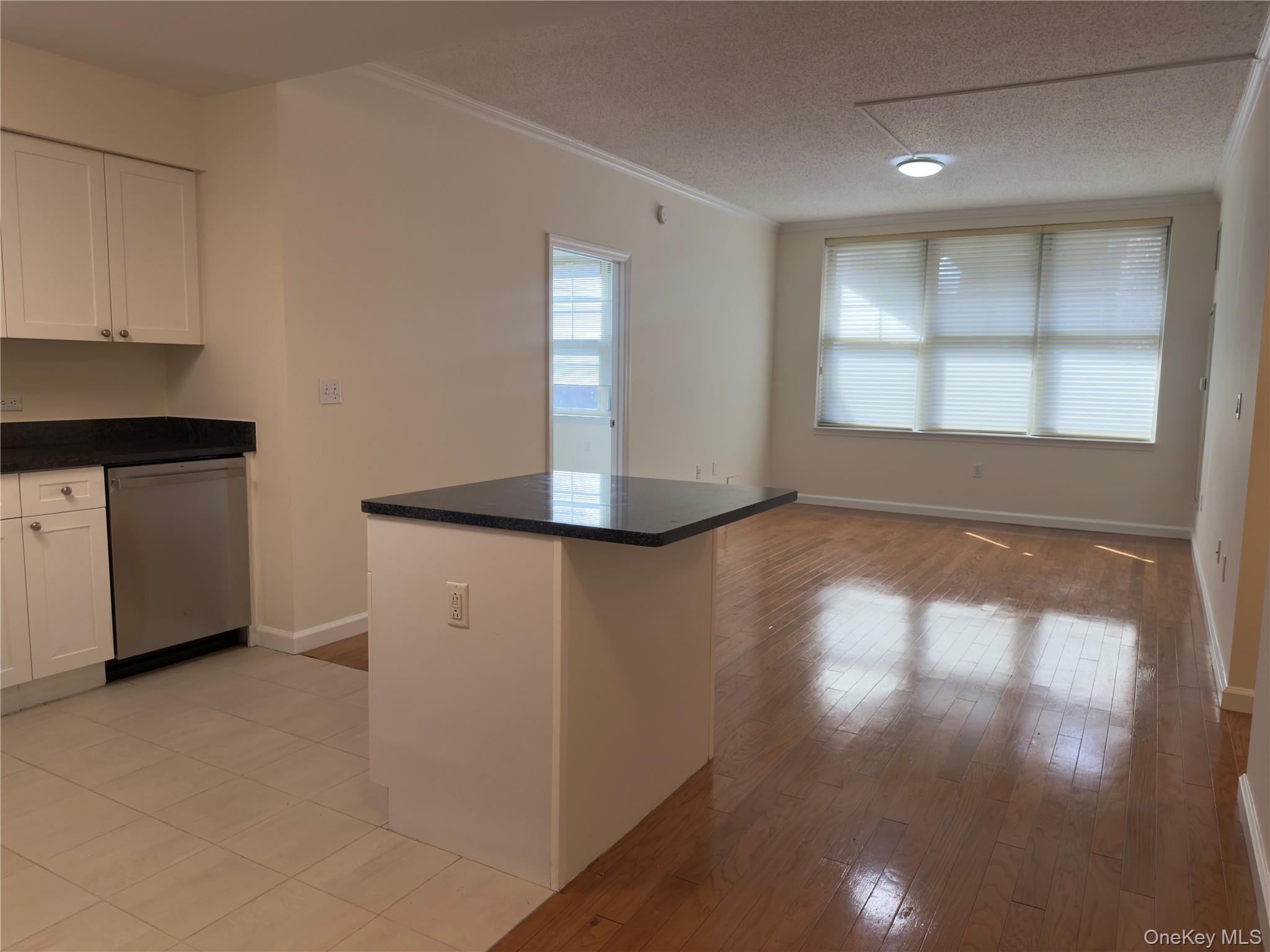 300 Mamaroneck Avenue 311