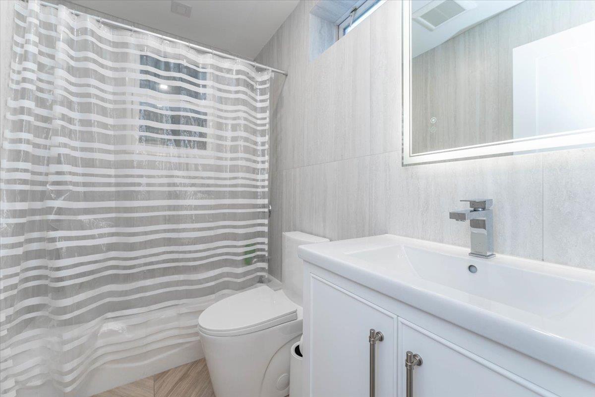 1064 Highland Place, Woodmere, New York image 21