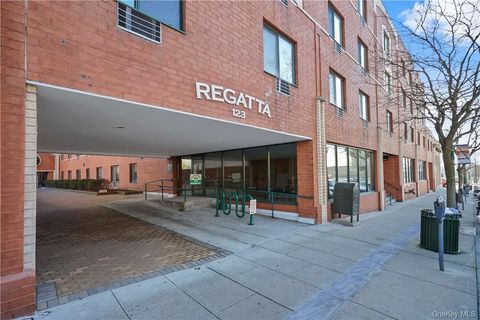 Condo For Sale - 123 Mamaroneck Avenue #215<br/> Mamaroneck, NY 10543