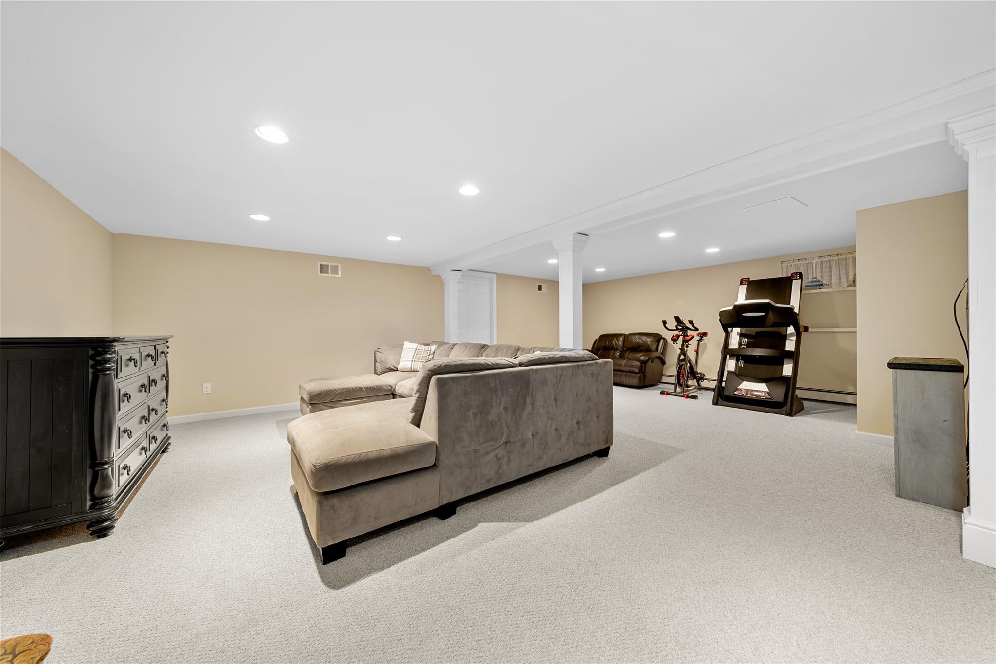 53 William Penn Drive, Stony Brook, New York image 30