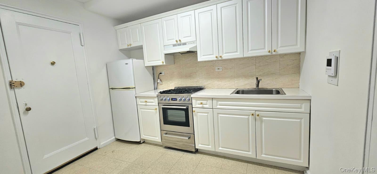 65-40 108 Street 6D - Photo 3