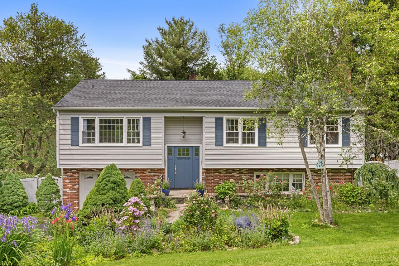 4 Armstrong Street, Cortlandt Manor, New York image 1