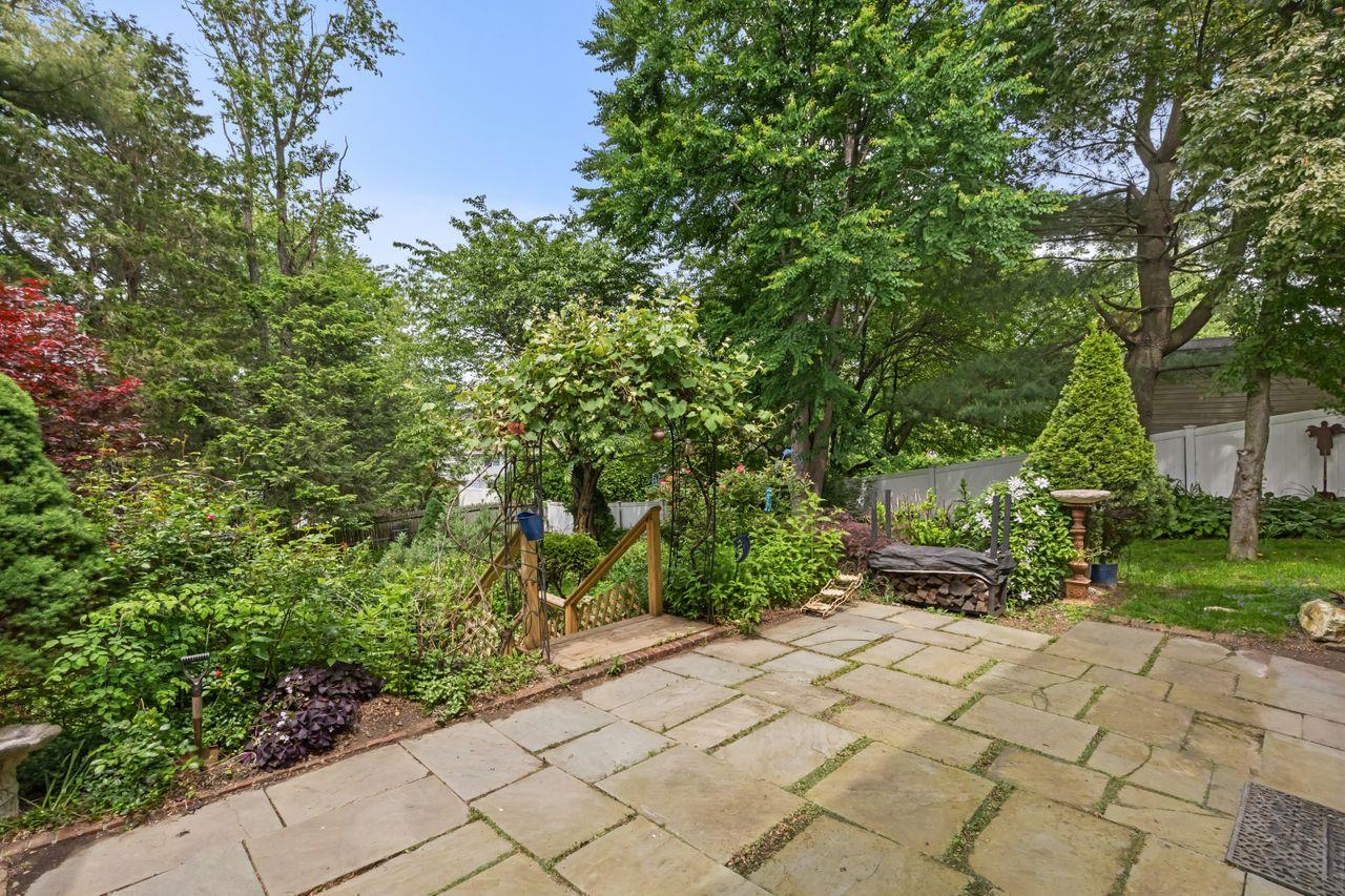4 Armstrong Street, Cortlandt Manor, New York image 37