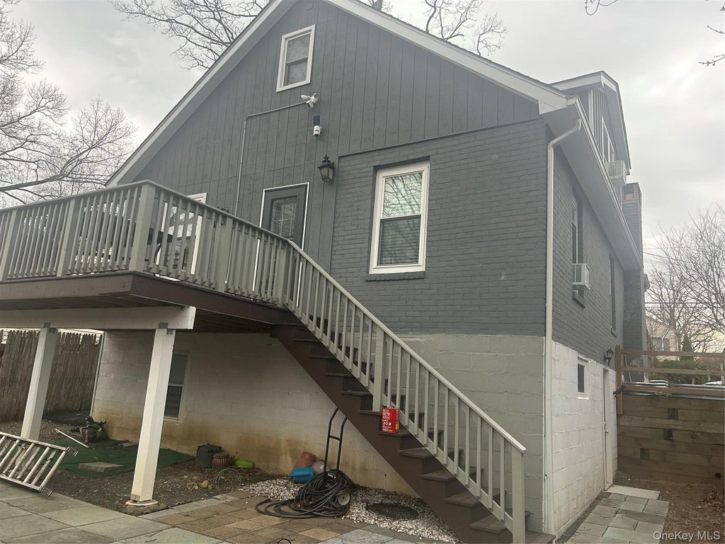 Photo of 93 Lake Drive, Lake Peekskill, NY 10537 (MLS # 987223)