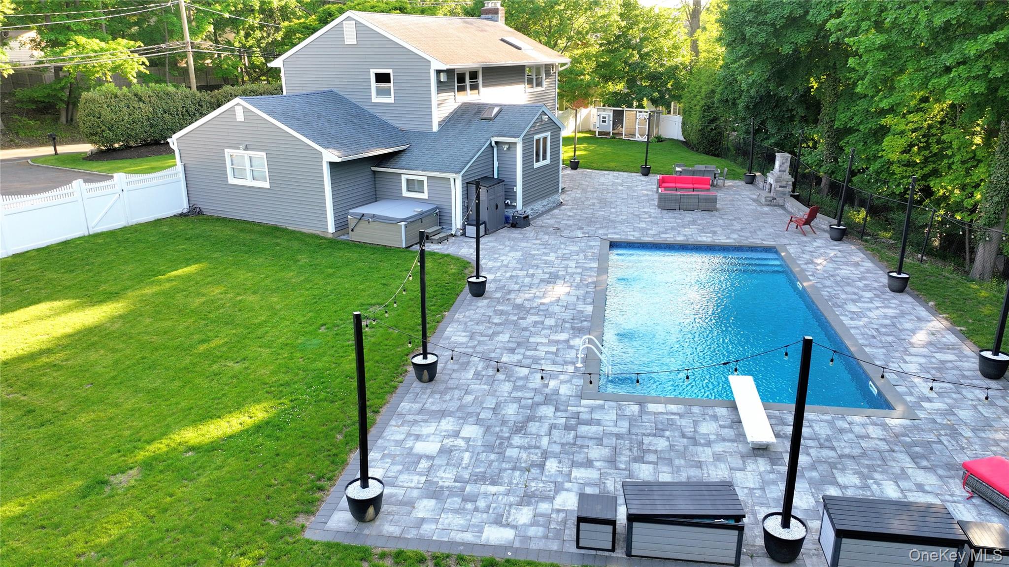 522 Moriches Road