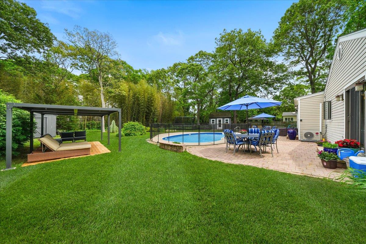 617 Smithtown Avenue, Bohemia, New York image 34