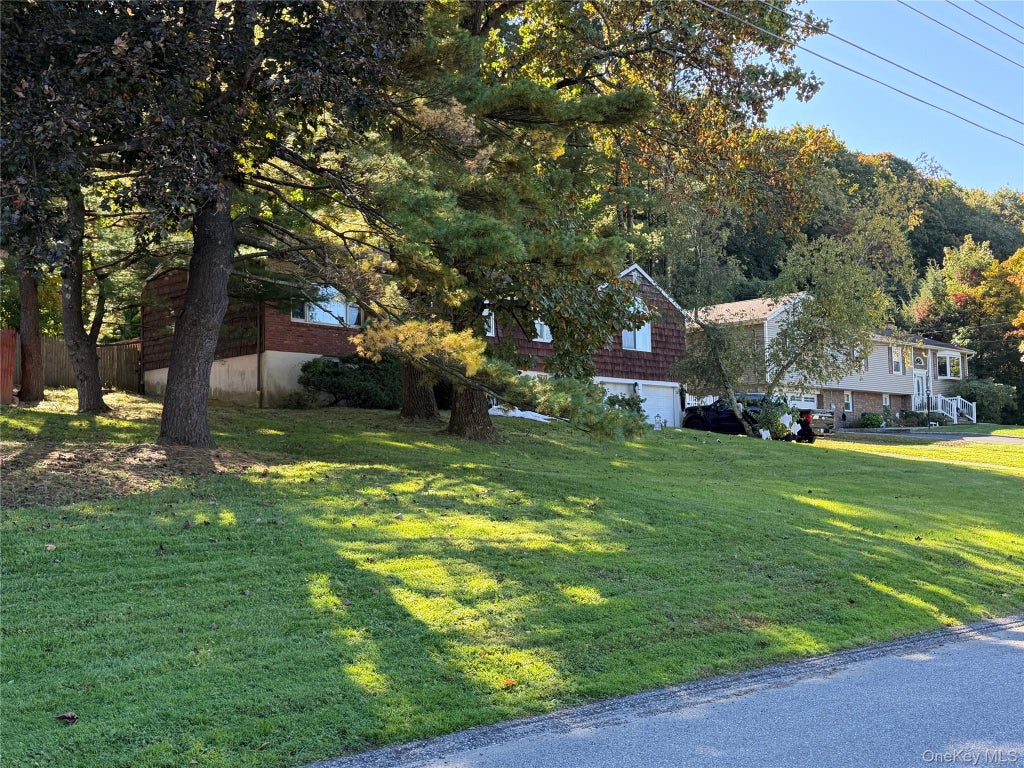 Photo of 38 Steiner Drive, Mahopac, NY 10541 (MLS # 1063998)