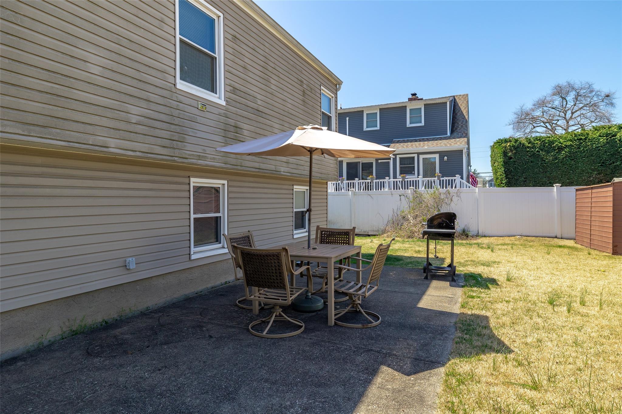 3783 Harbor Boulevard, Seaford, New York image 17