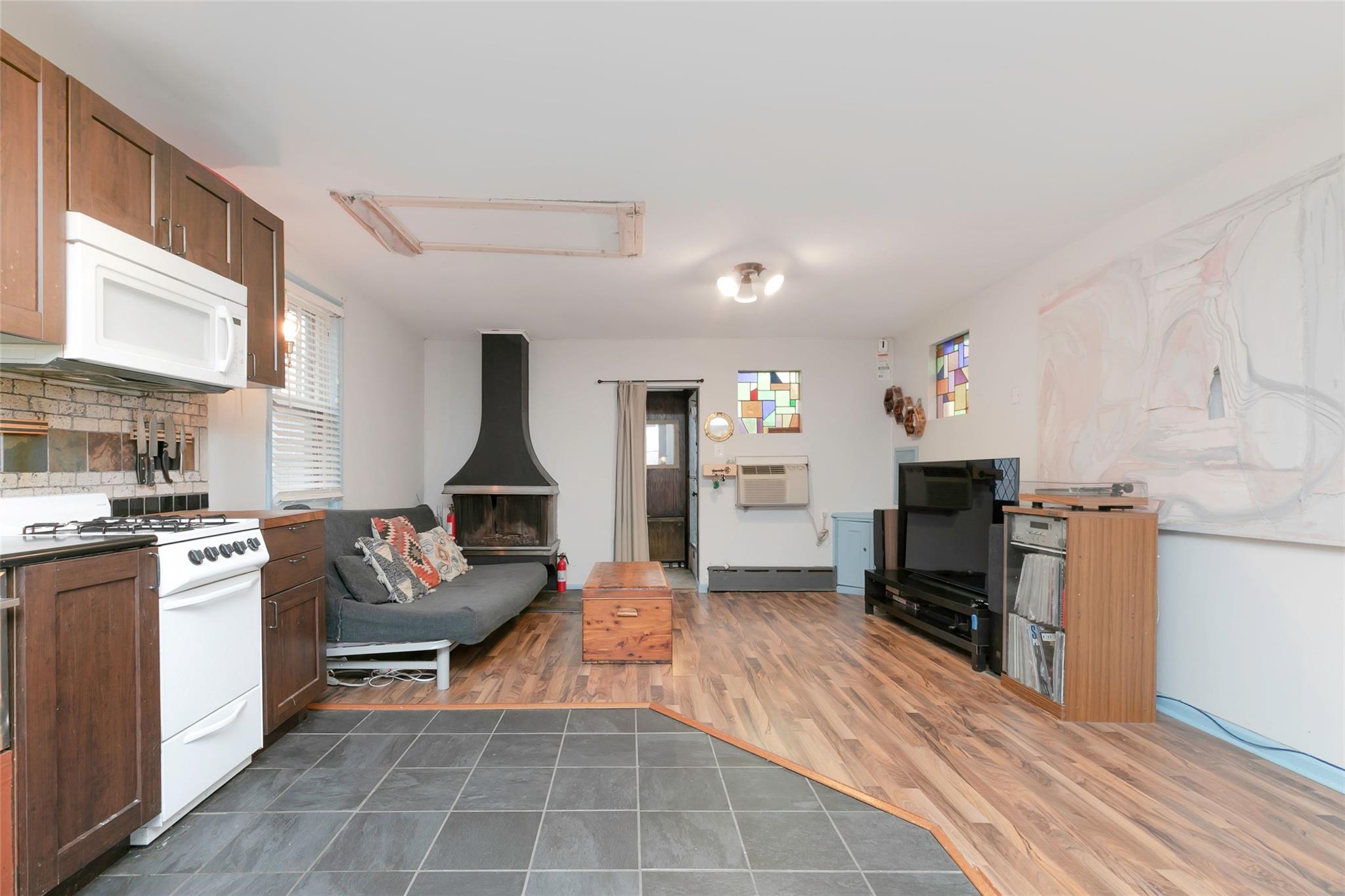 68 Tier Street, Bronx, New York image 6