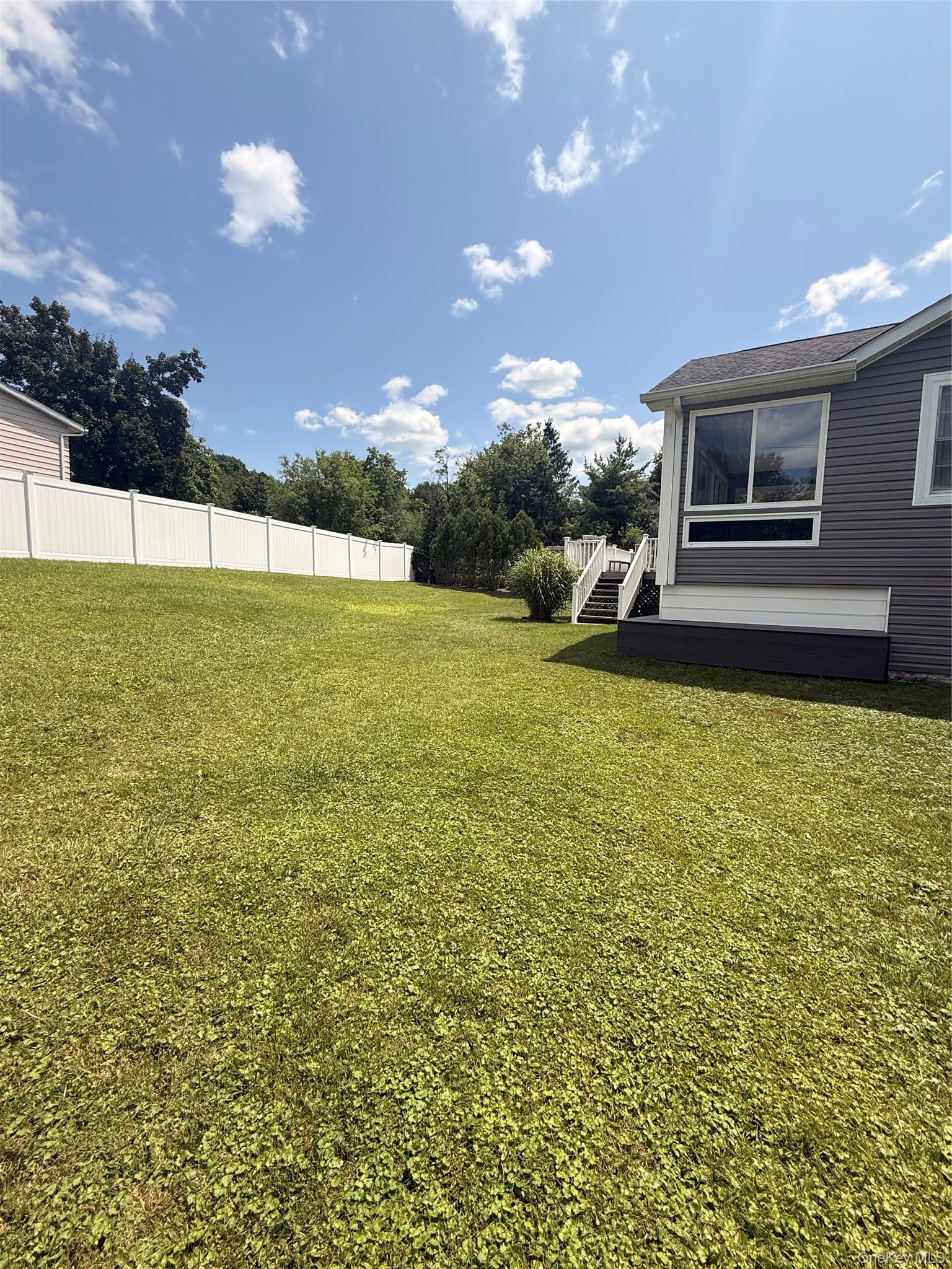 14 Larchwood Drive