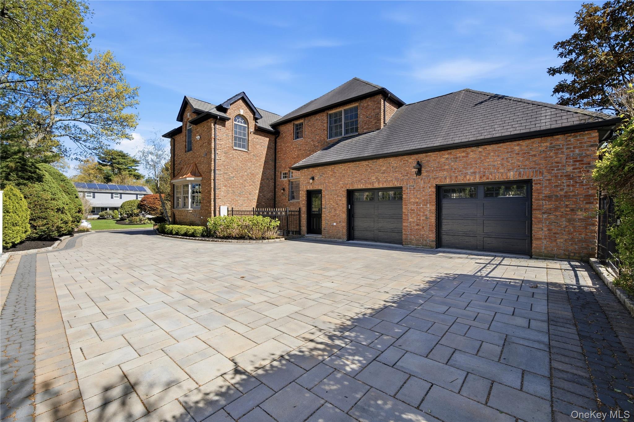 6 Sunhill Road