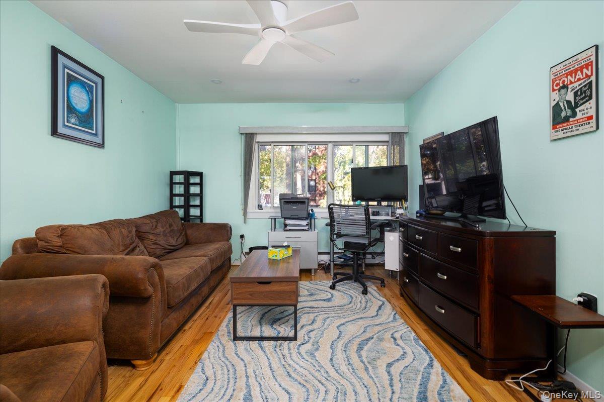 400 Fulton #5D
