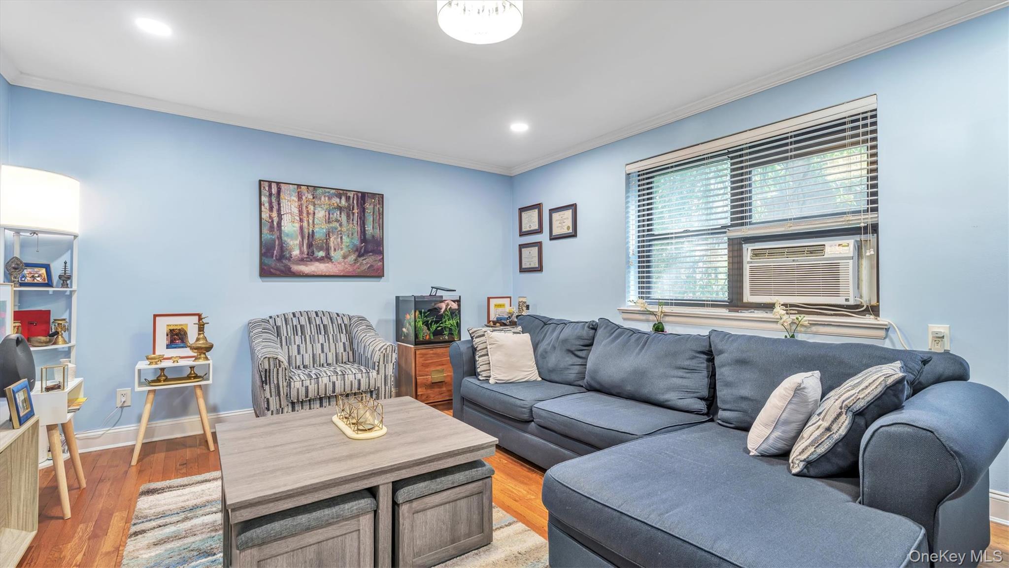 30 Grace Avenue 2F