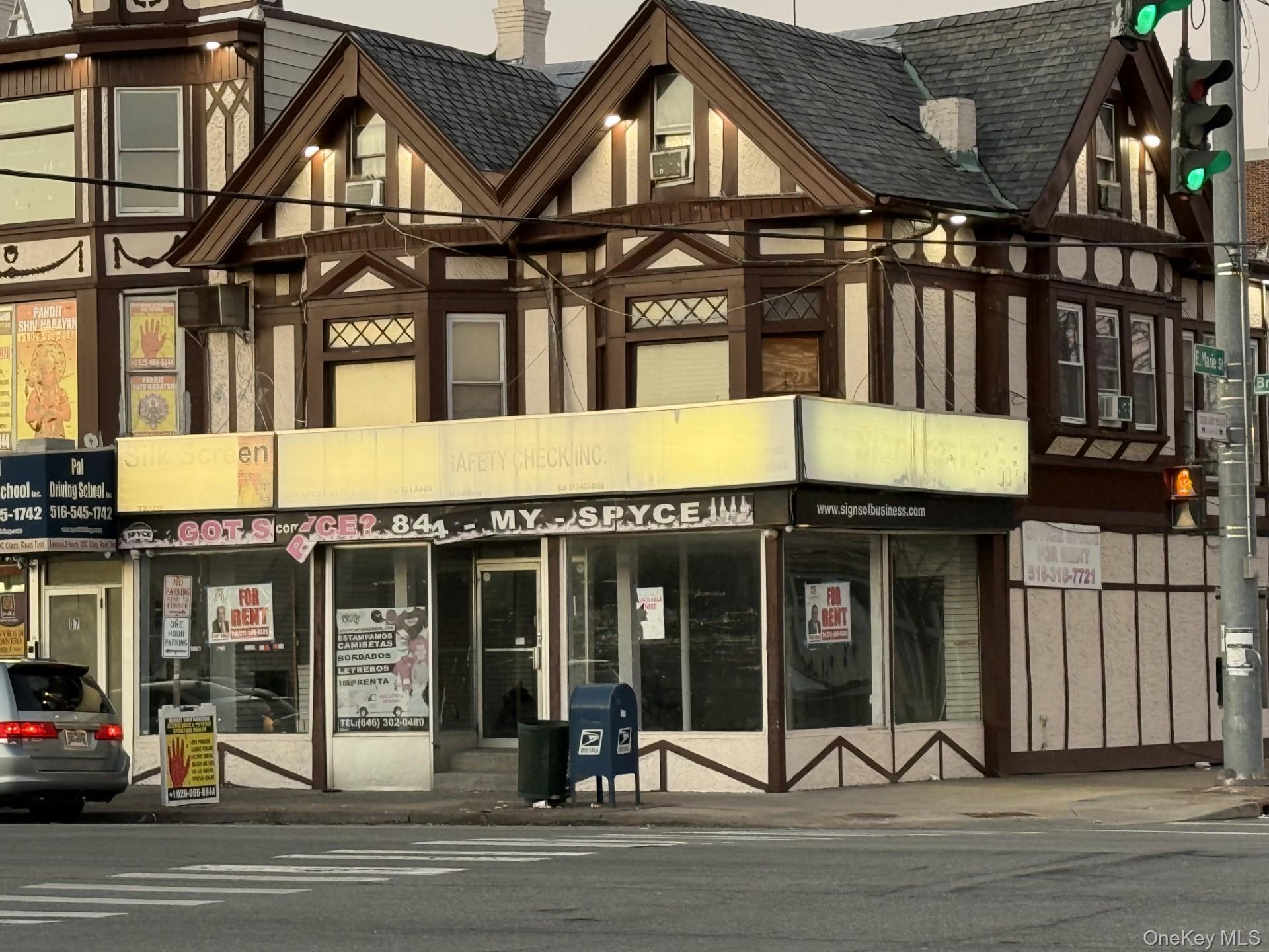 Photo 1 of 7 — 87 S Broadway 300, Hicksville, NY 11801
