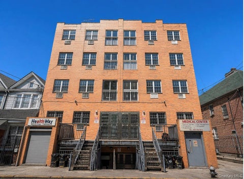 Condo For Sale - 104-33 39th Avenue #2B<br/> Corona, NY 11368