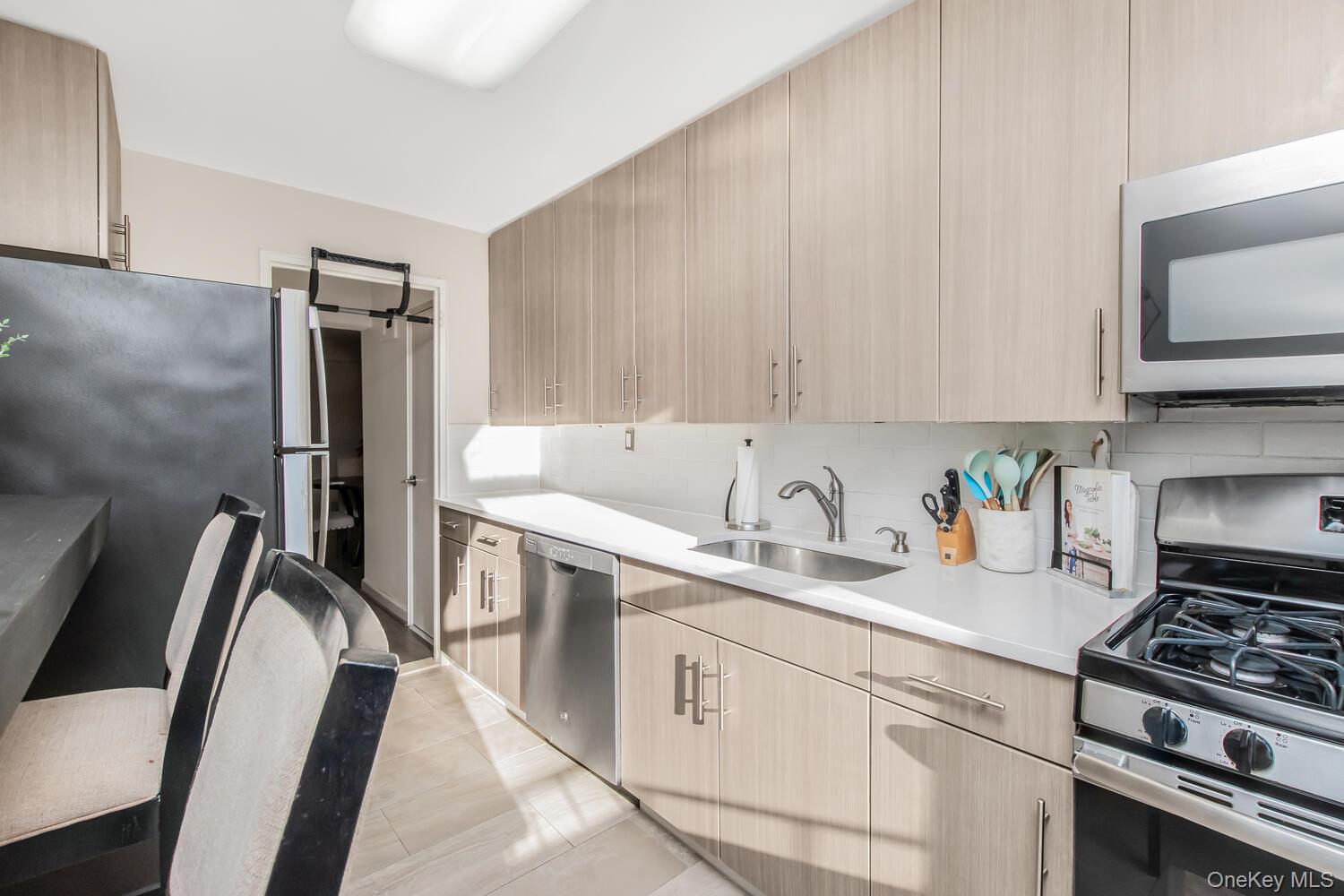 125 Bronx River Road 2C