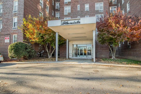 Homes For Sale - 125 Bronx River Road #2C<br/> Yonkers, NY 10704