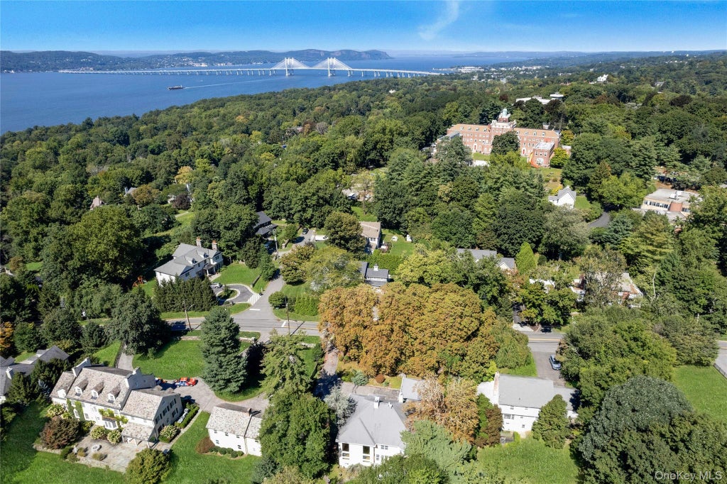 Photo of 25 Riverview Road, Irvington, NY 10533 (MLS # 1051623)