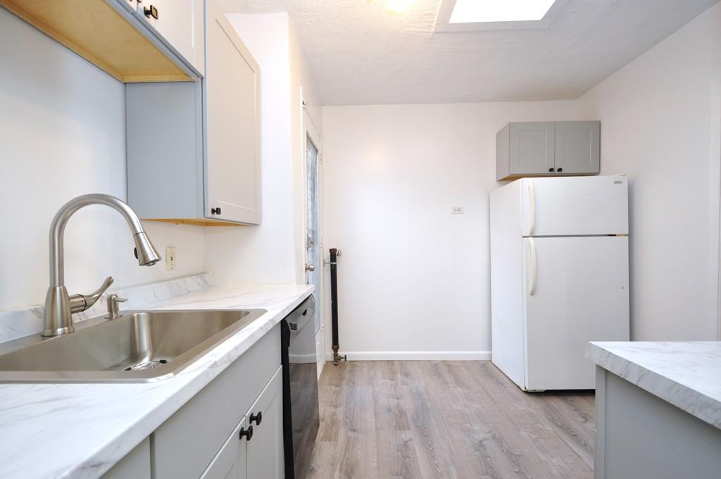 Scarsdale, New York 10583, United States, 2 Bedrooms Bedrooms, ,1 BathroomBathrooms,Residential,Active,22350