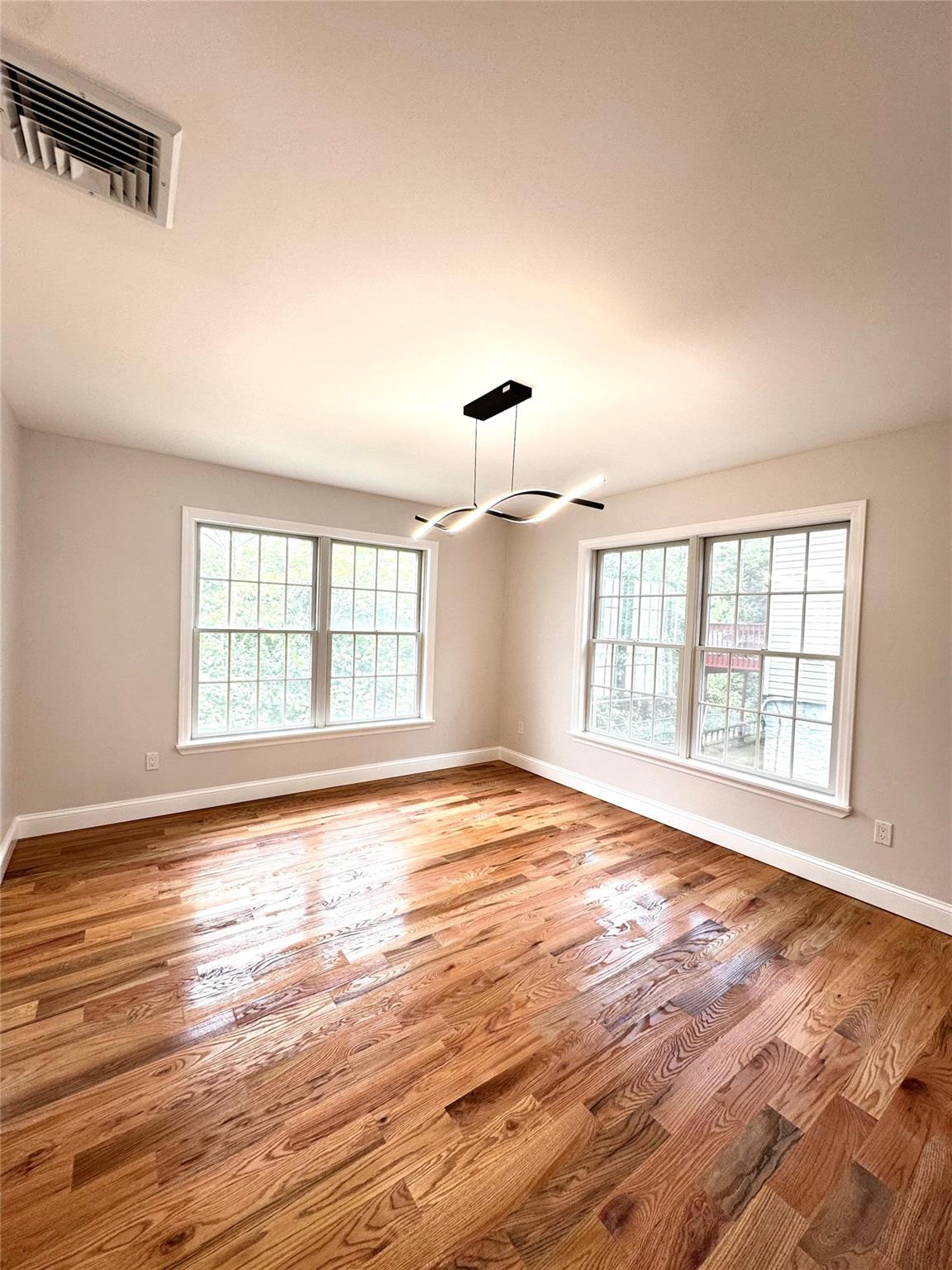 56 Patmore Avenue, Yonkers, New York image 6