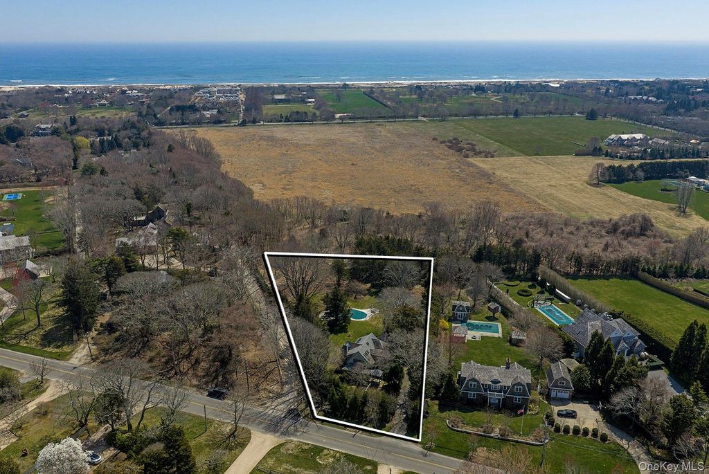 Photo of 60 Skimhampton Road, East Hampton, NY 11937 (MLS # 986848)