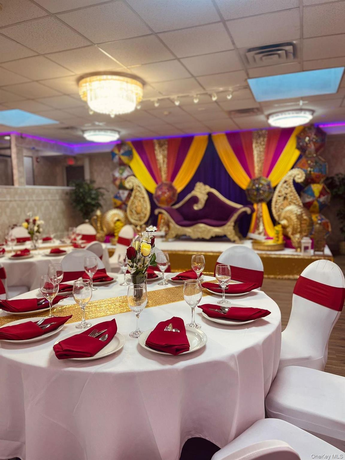 2716 Hempstead Turnpike