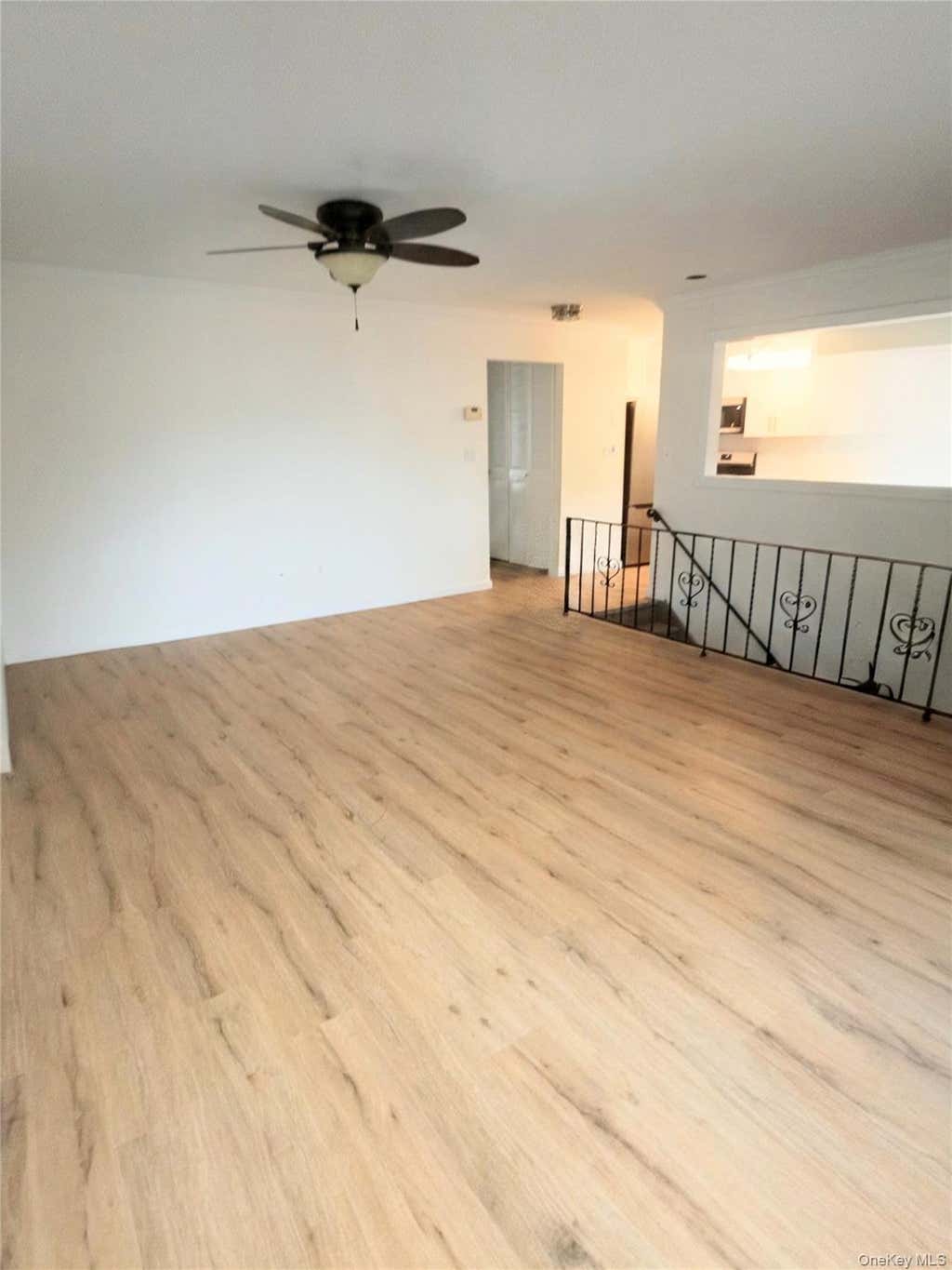 Photo of 18 Fairview Circle #18, Middle Island, NY 11953 (MLS # 1041801)