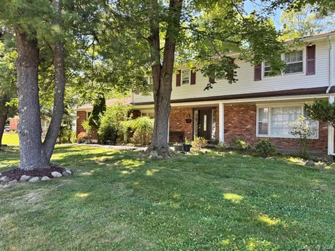 Homes For Sale - 43 Gail Drive<br/> Rockland County, New City, NY 10956