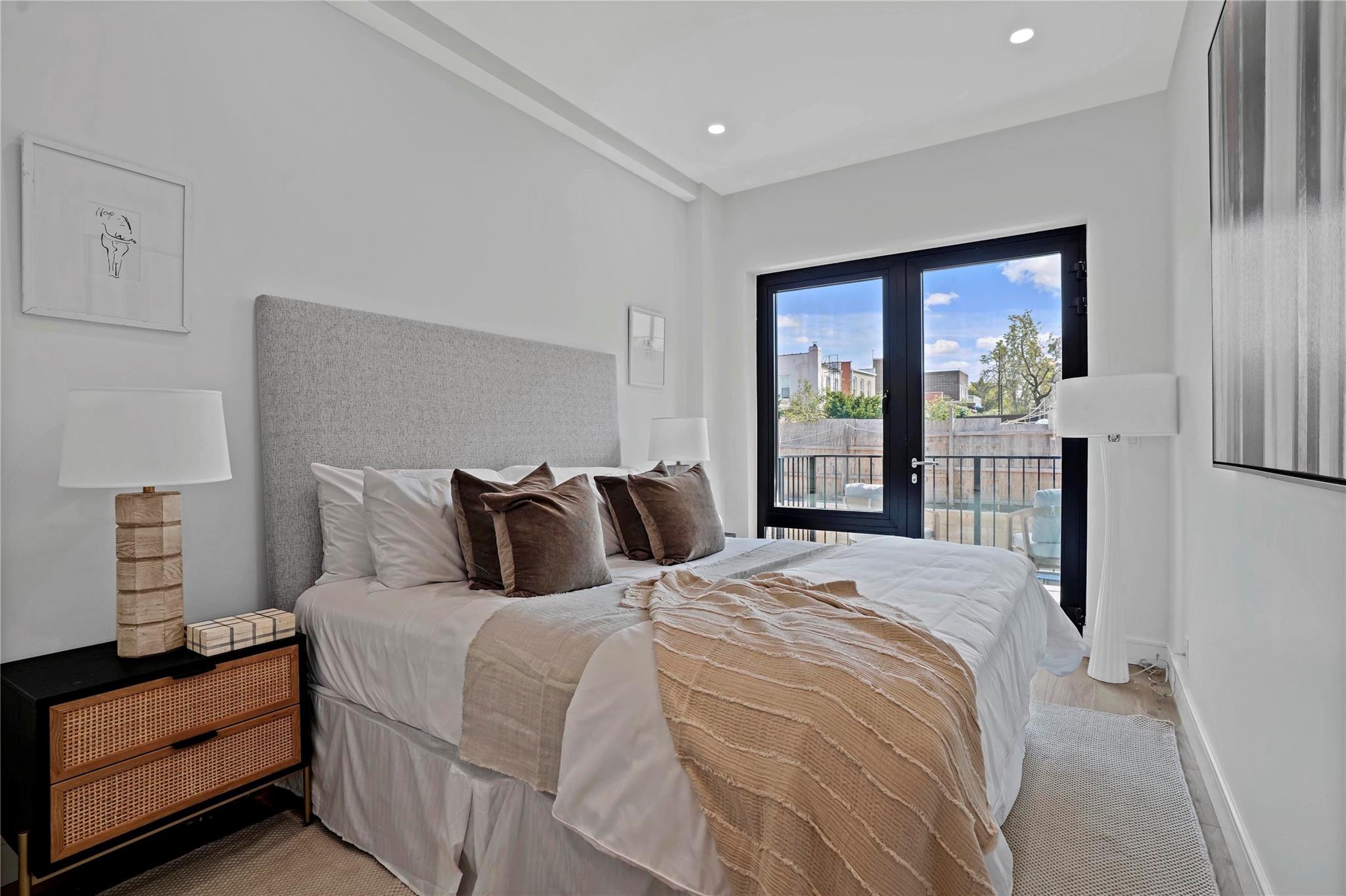 21-31 Shore Blvd #2A, Astoria, New York image 9