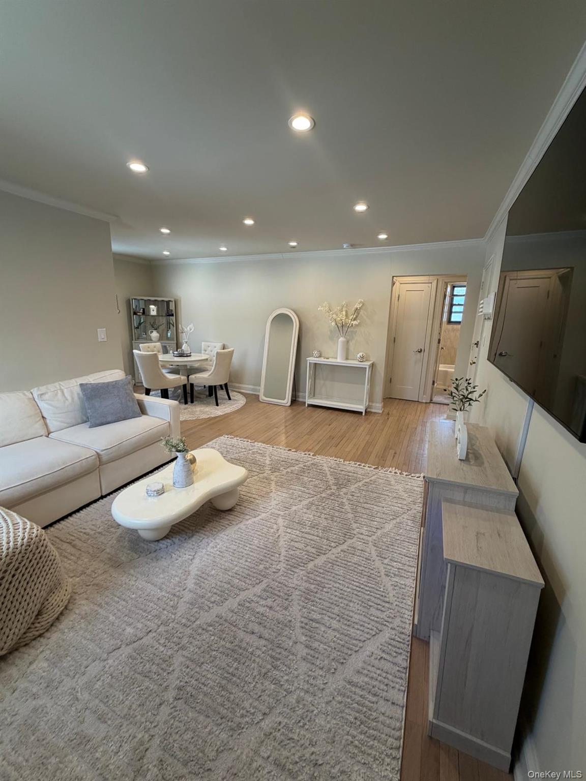 1776 166th Street 4170