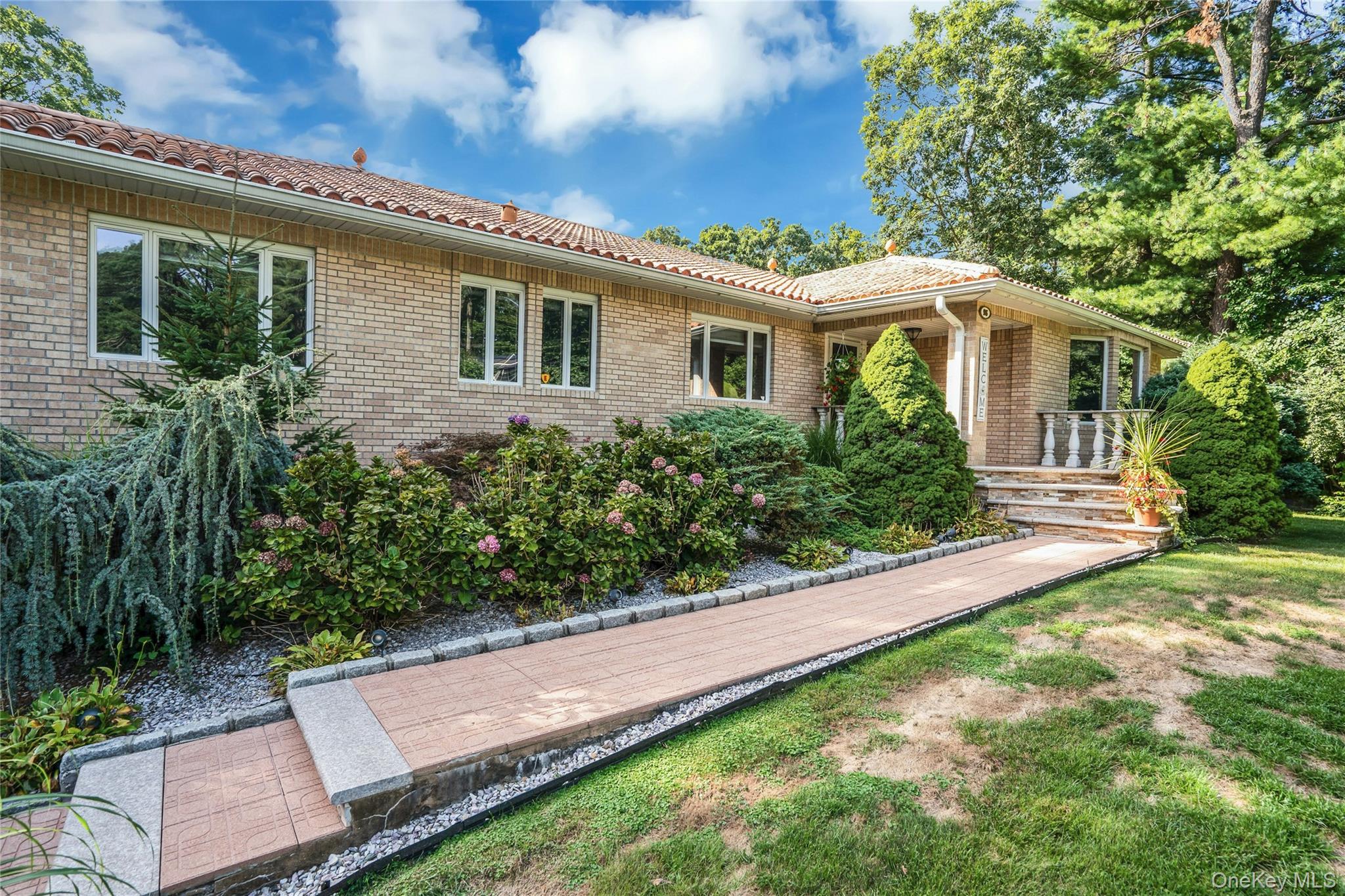 96 McCulloch Drive