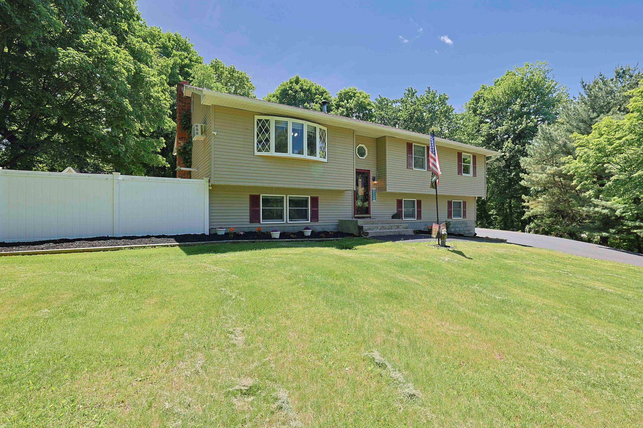 10 Marlene Court, Newburgh, New York image 2
