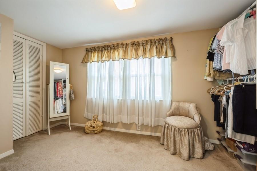 1050 Lakeside Place, Baldwin, New York image 14