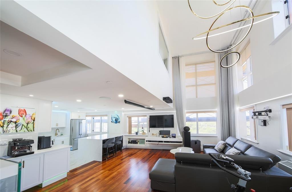 Property for Sale at Main Street 14A, Flushing, Queens, NY - Bedrooms: 4 
Bathrooms: 3 
Rooms: 7  - $1,888,000