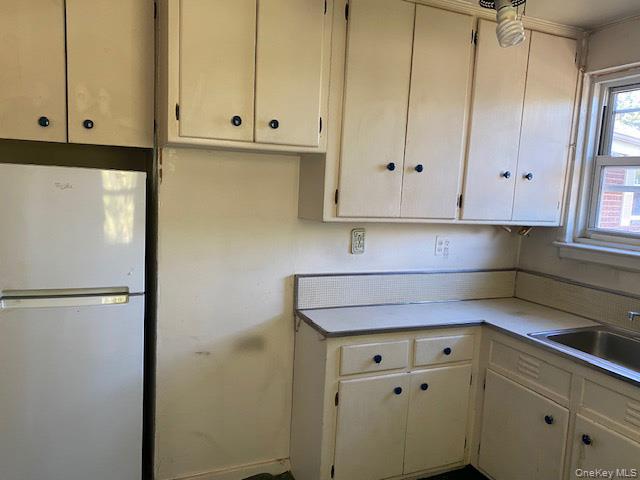 254-04 75th Avenue G-2