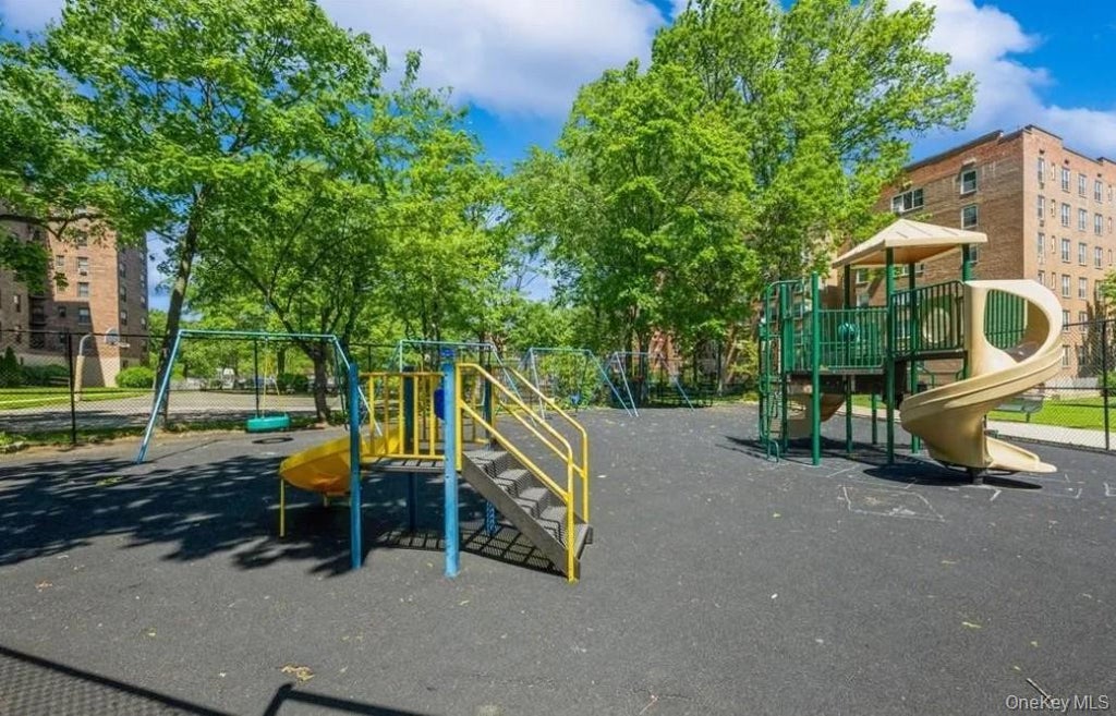 Photo of 18-50 211 Street #2K, Bayside, NY 11360 (MLS # 1051551)