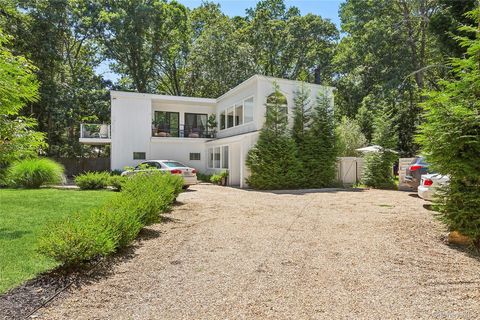 Photo of 997 Springs Fireplace Road, East Hampton, NY 11937 (MLS # 899727)