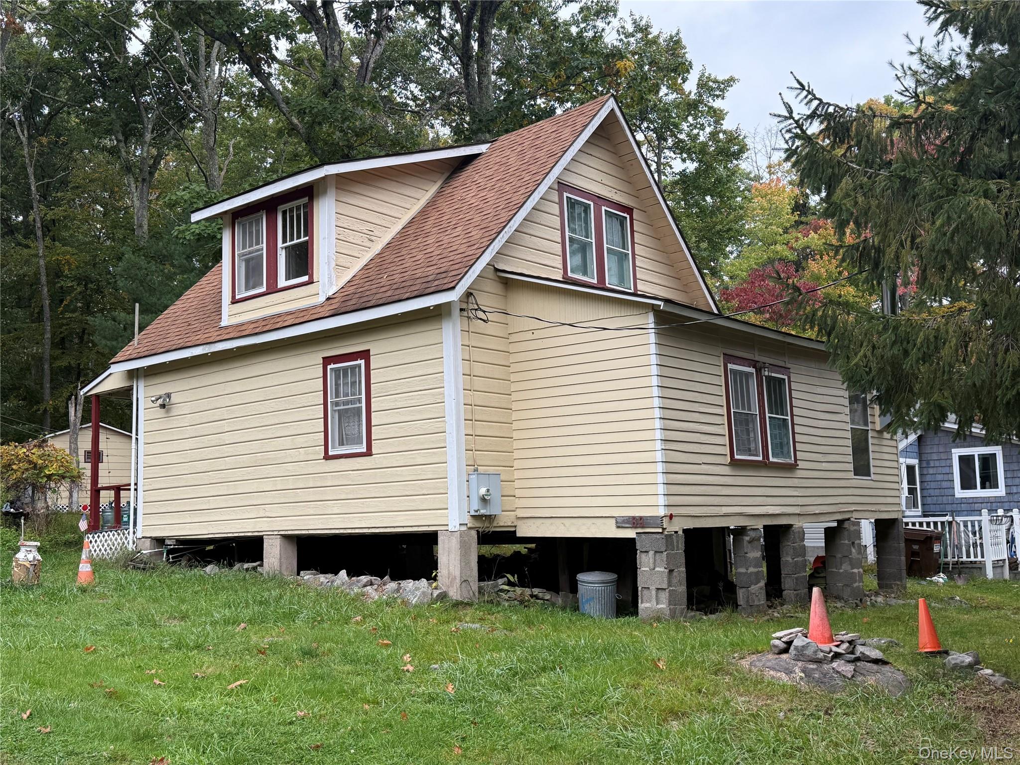 89 Minisink Trail
