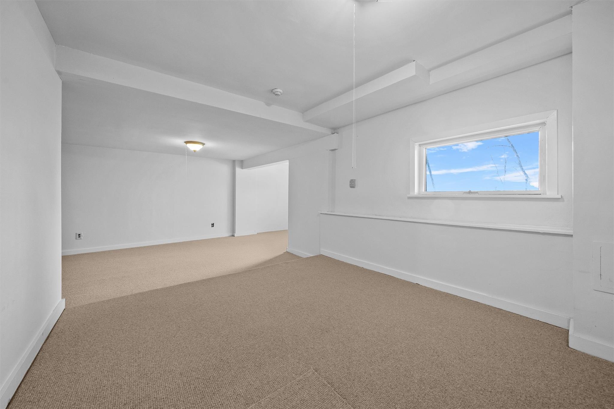 900 Astri Terrace, Valley Cottage, New York image 30